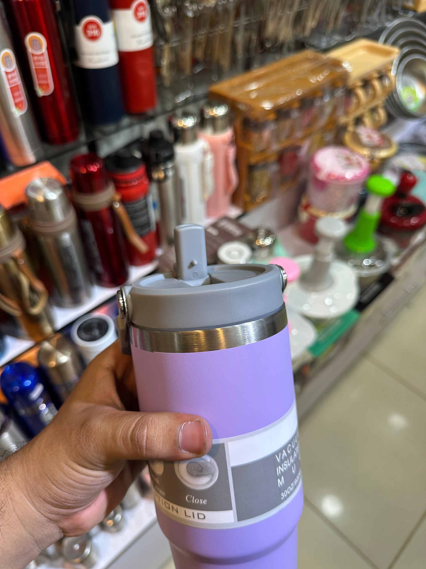 Flexi sip tumbler