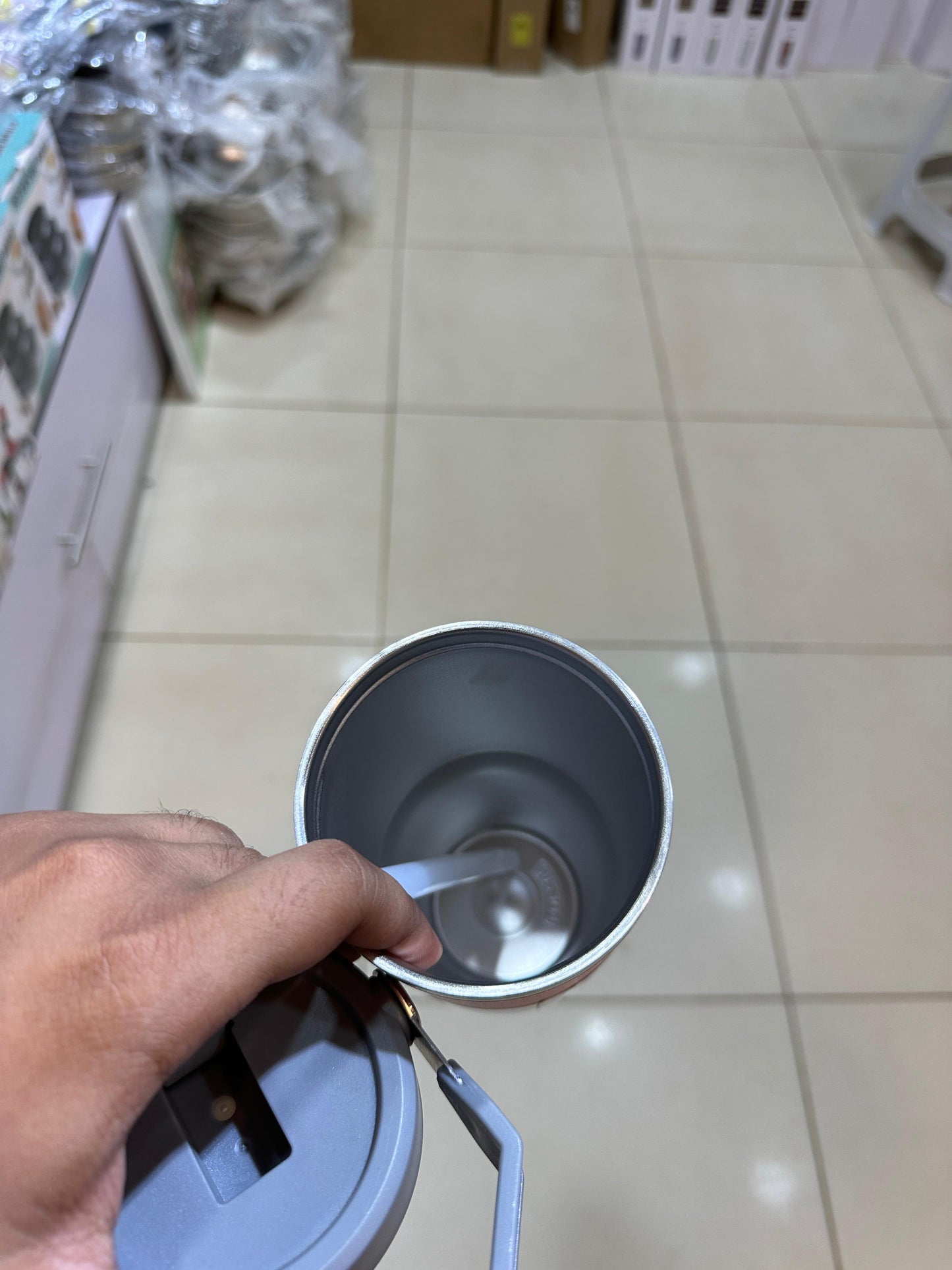 Flexi sip tumbler