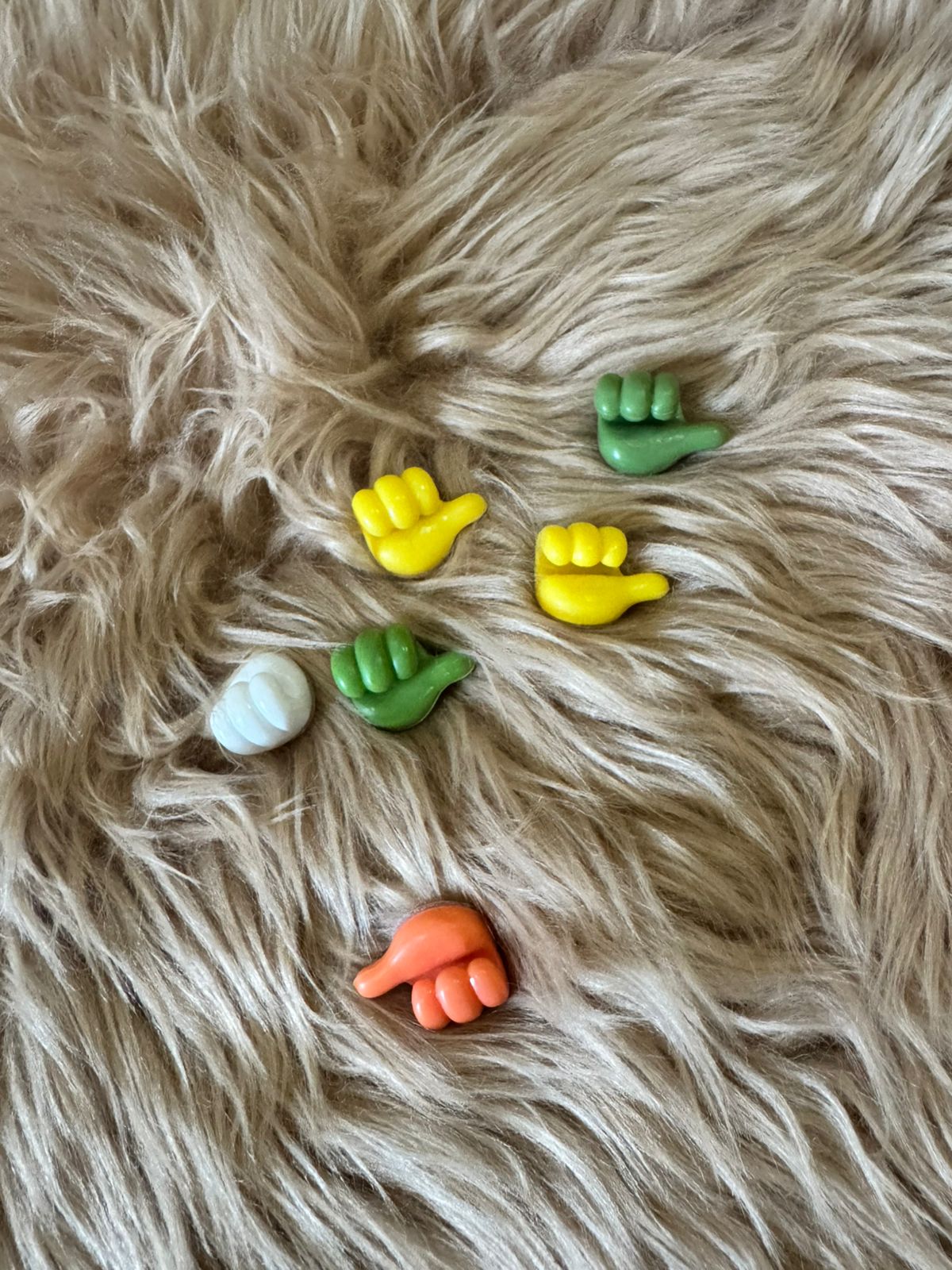 Thumb Wire holders